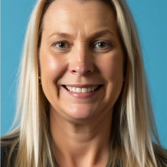 Meet your Posher, Alicia - Picture 2 of 3